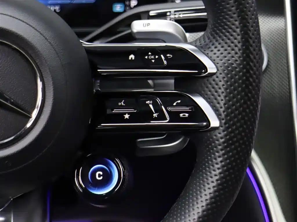 2024 Mercedes-Benz C-Class AMG 43 4MATIC — миниатюра 15