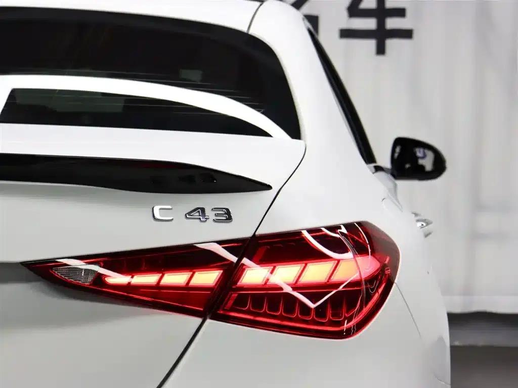 2024 Mercedes-Benz C-Class AMG 43 4MATIC — миниатюра 25