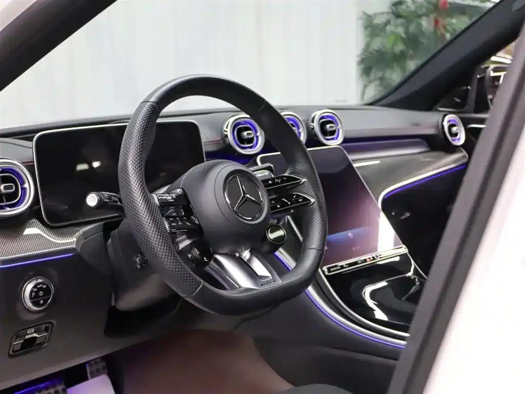 2024 Mercedes-Benz C-Class AMG 43 4MATIC — миниатюра 9