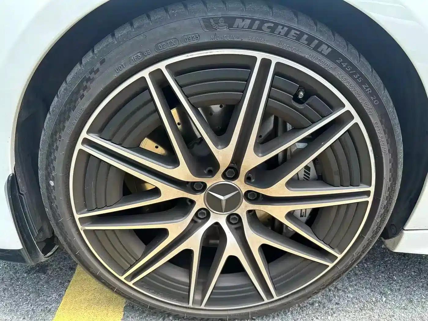 2024 Mercedes-Benz C-Class AMG C 43 4MATIC Estate Special Edition — миниатюра 5