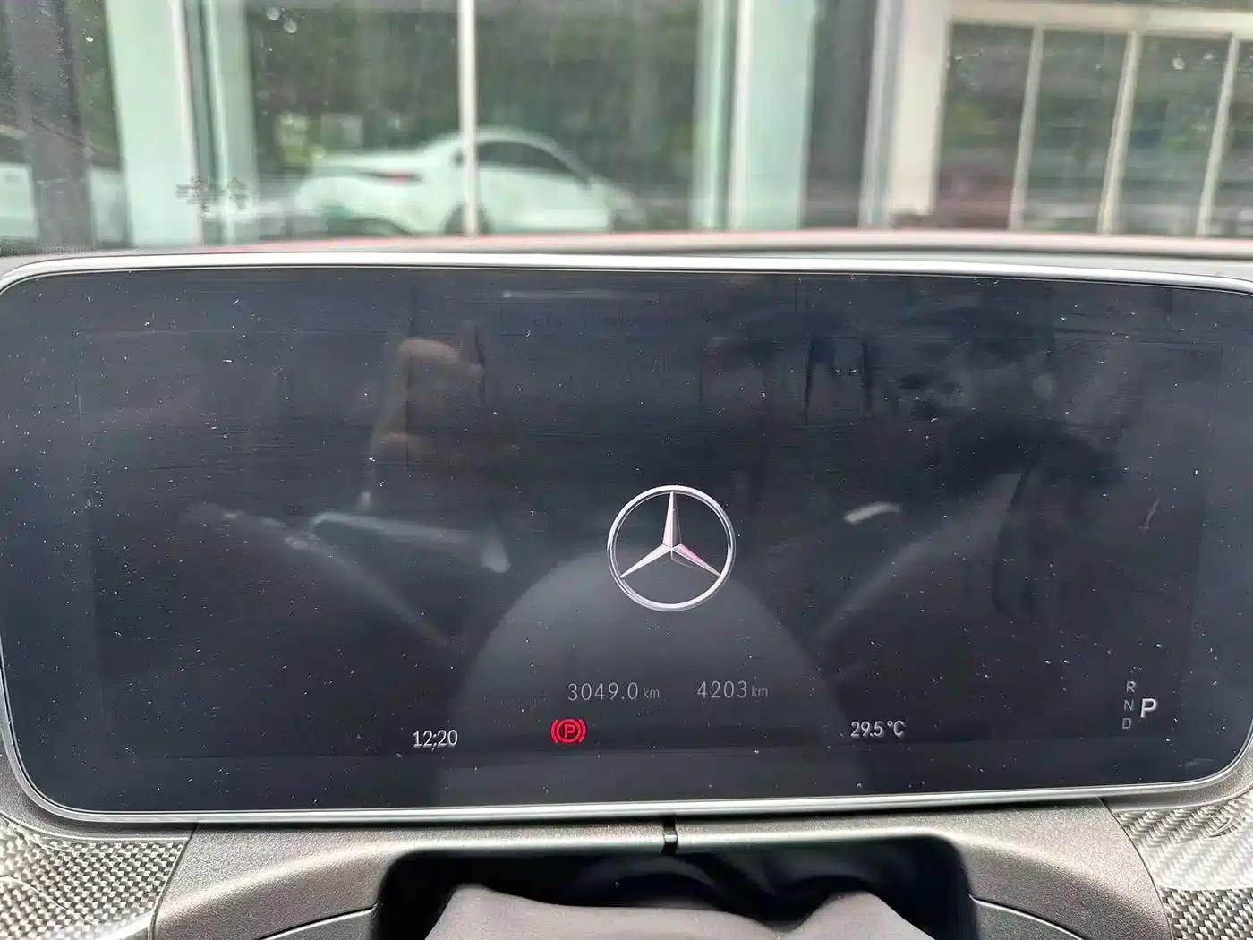 2024 Mercedes-Benz C-Class AMG C 43 4MATIC Estate Special Edition — миниатюра 6
