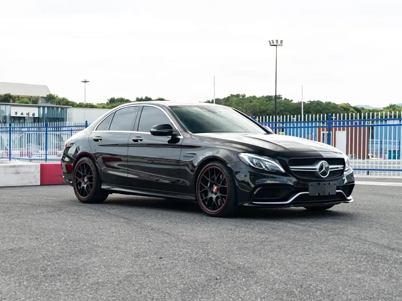 2015 Mercedes-Benz C-Class AMG C 63 — миниатюра 3
