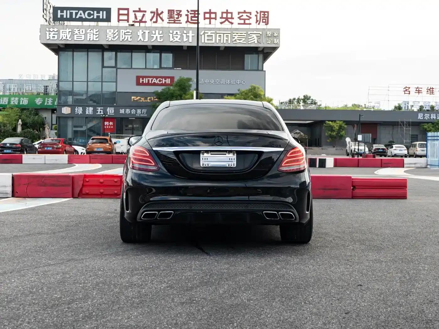 2015 Mercedes-Benz C-Class AMG C 63 — миниатюра 8