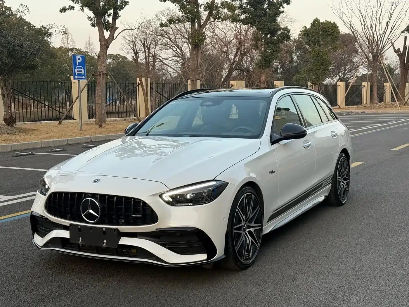 2024 Mercedes-Benz C-Class AMG C 43 4MATIC Estate Special Edition — миниатюра 1