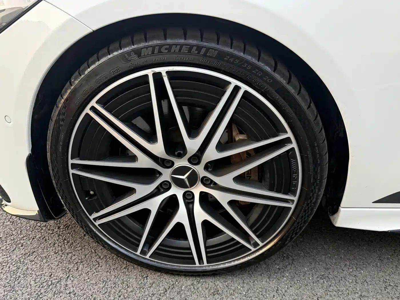 2024 Mercedes-Benz C-Class AMG C 43 4MATIC Estate Special Edition — миниатюра 11