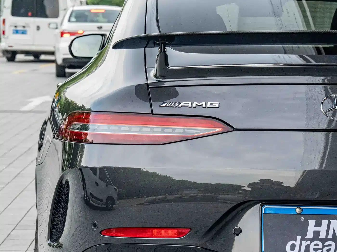 2019 AMG GT 63 S 4MATIC+ four-door coupe — миниатюра 9