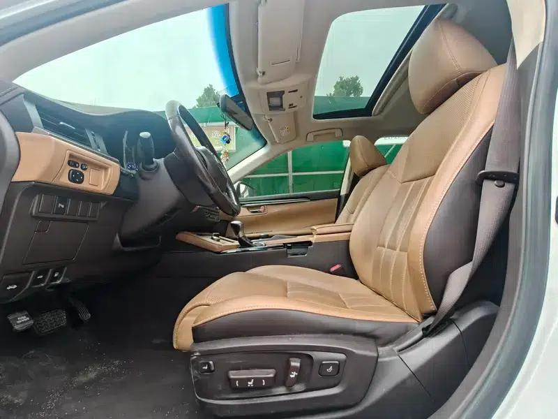 Lexus ES 2015 200 Comfort Edition — миниатюра 8