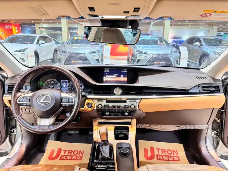 Lexus ES 2015 200 Comfort Edition — миниатюра 19