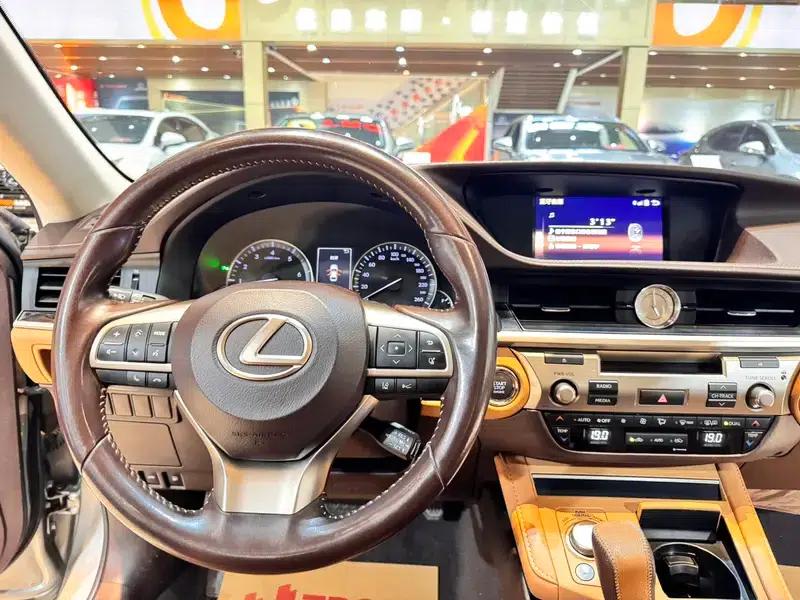 Lexus ES 2015 200 Comfort Edition — миниатюра 21
