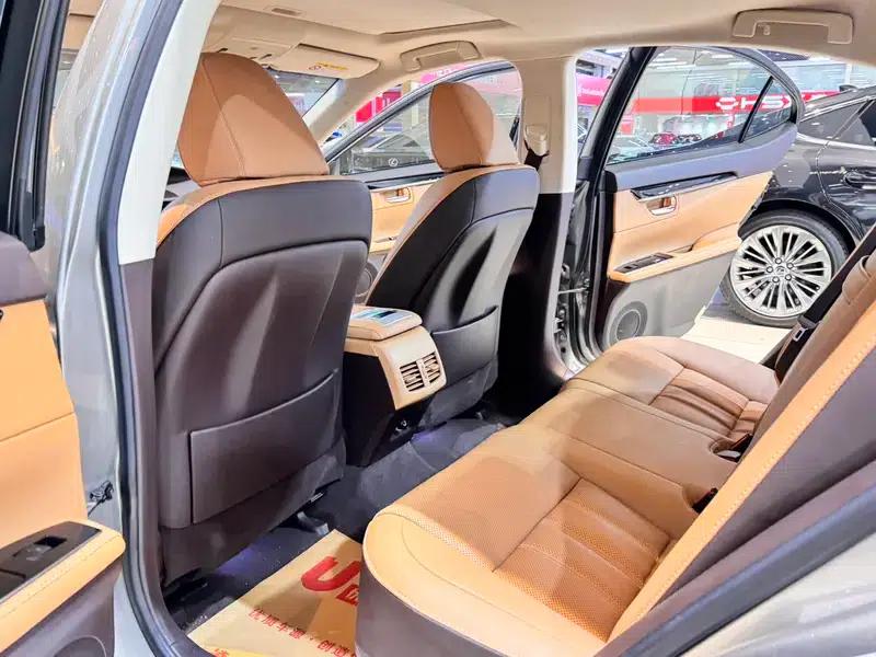 Lexus ES 2015 200 Comfort Edition — миниатюра 27