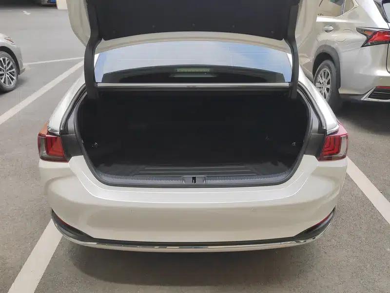 Lexus ES 2022 200 Premium Edition — миниатюра 8