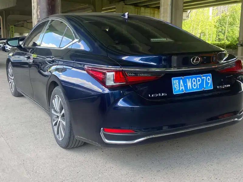 Lexus ES 2020 260 Premium Edition (China V Emission Standard) — миниатюра 4