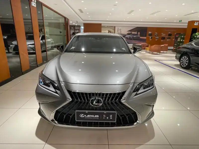 Lexus ES 2022 200 Premium Edition — миниатюра 2