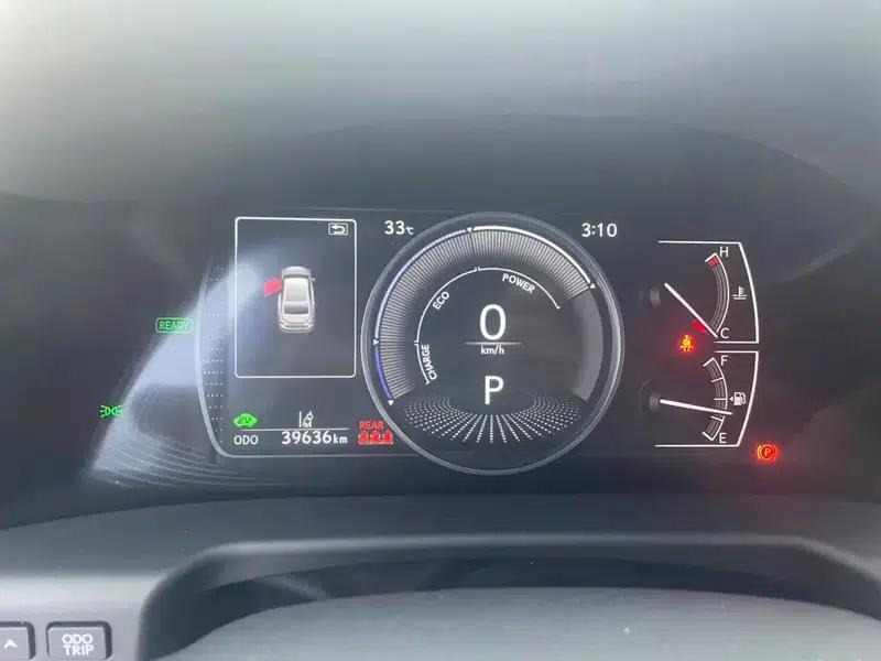 Lexus ES 2022 300h Premium Edition — миниатюра 8