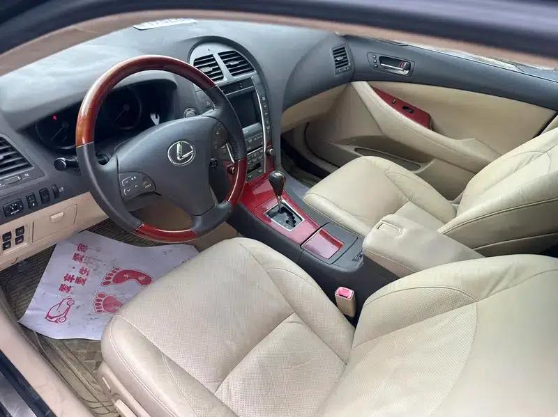 Lexus ES 2010 350 Premium Edition — миниатюра 11