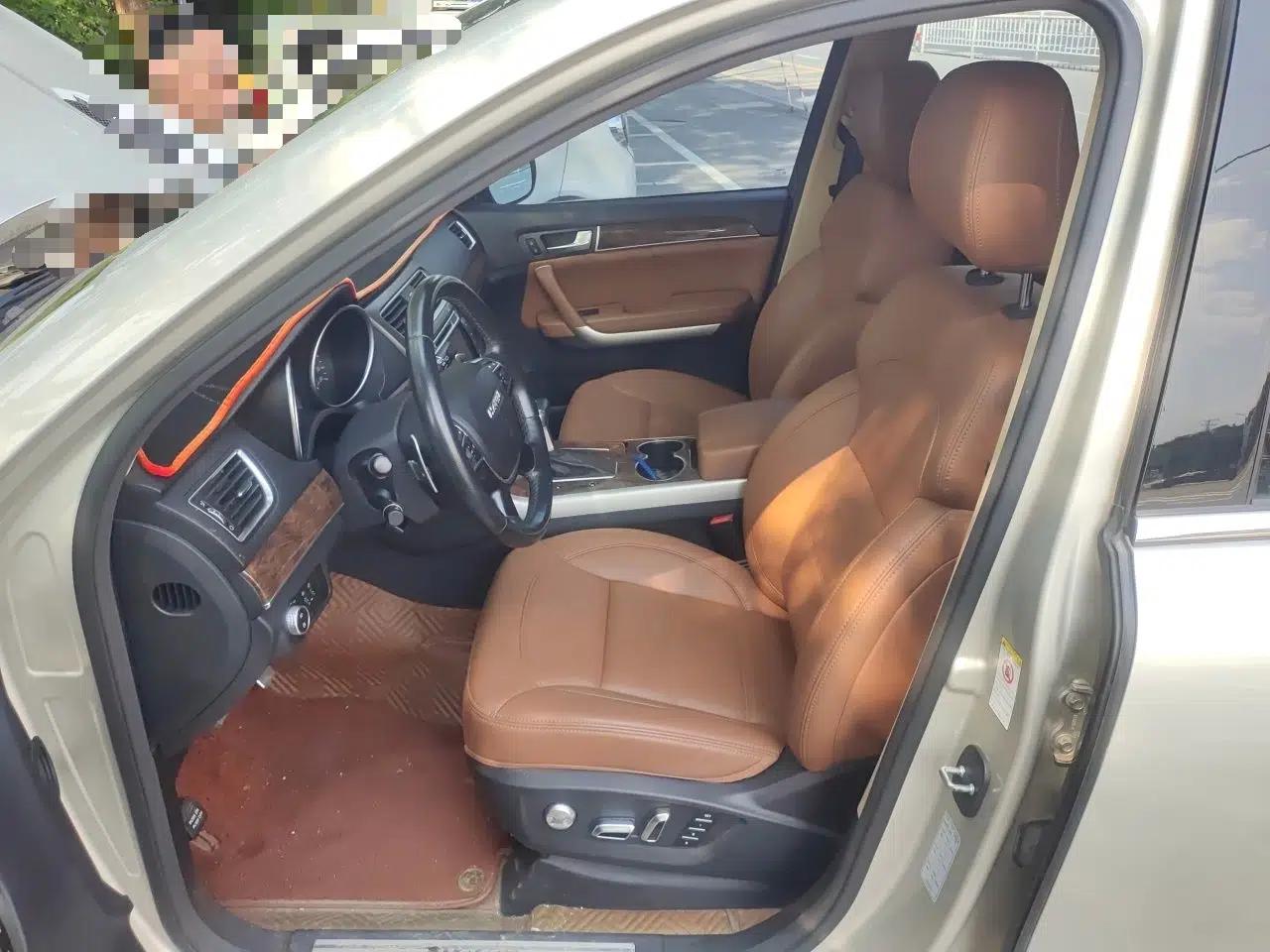 Haval H8 2015 2.0T Two-Wheel Drive Comfort Version — миниатюра 15