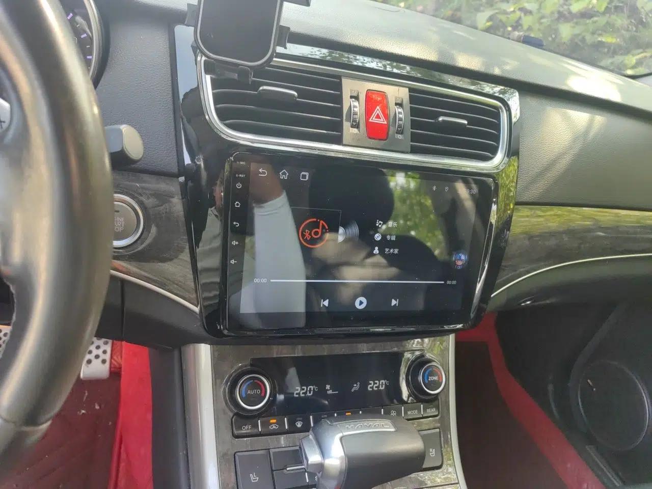 Haval H8 2015 2.0T Two-Wheel-Drive Elite Version — миниатюра 13
