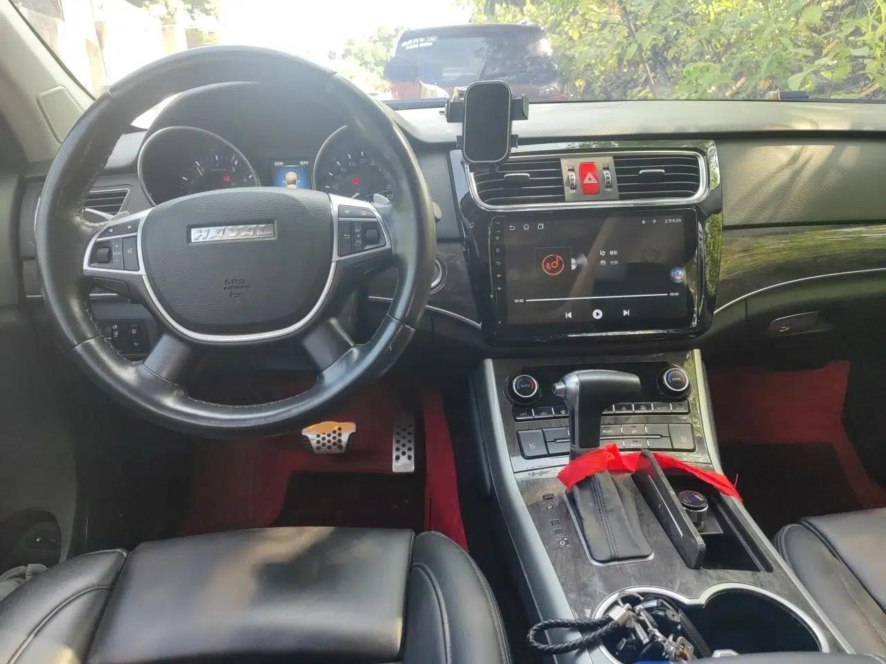 Haval H8 2015 2.0T Two-Wheel-Drive Elite Version — миниатюра 10