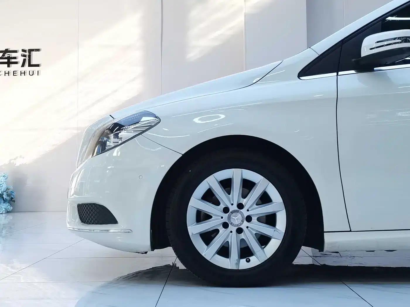 2012 Mercedes-Benz B-Class B 180 — миниатюра 23
