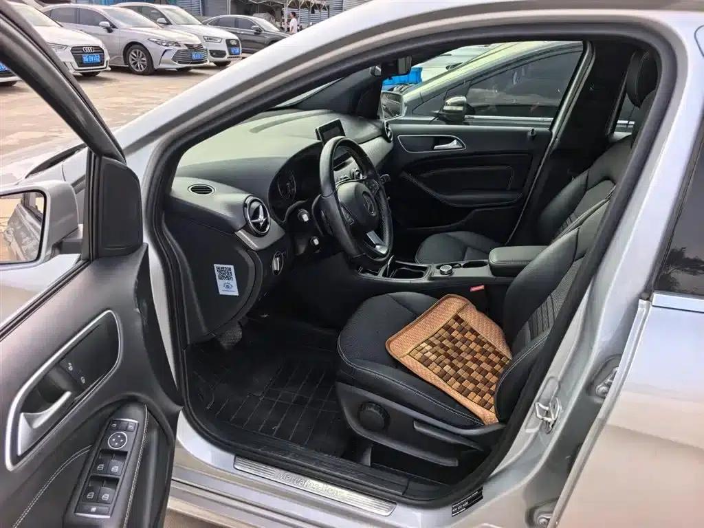 2015 Mercedes-Benz B-Class B 200 Dynamic — миниатюра 8