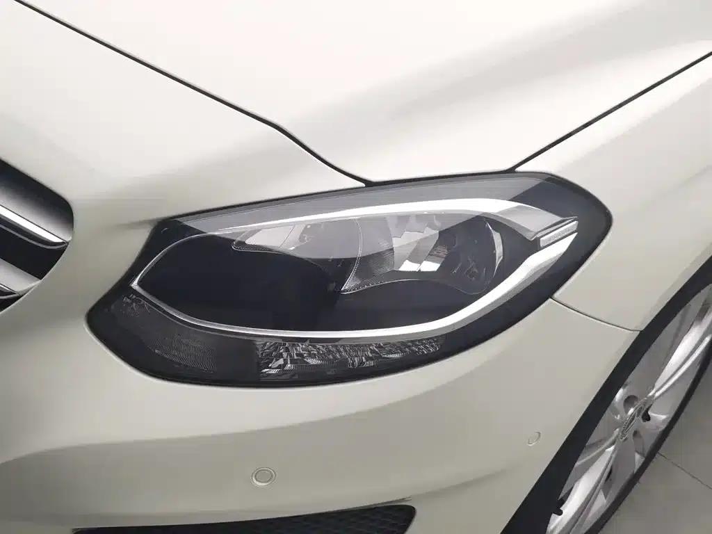 2017 Mercedes-Benz B-Class B 200 Dynamic — миниатюра 7
