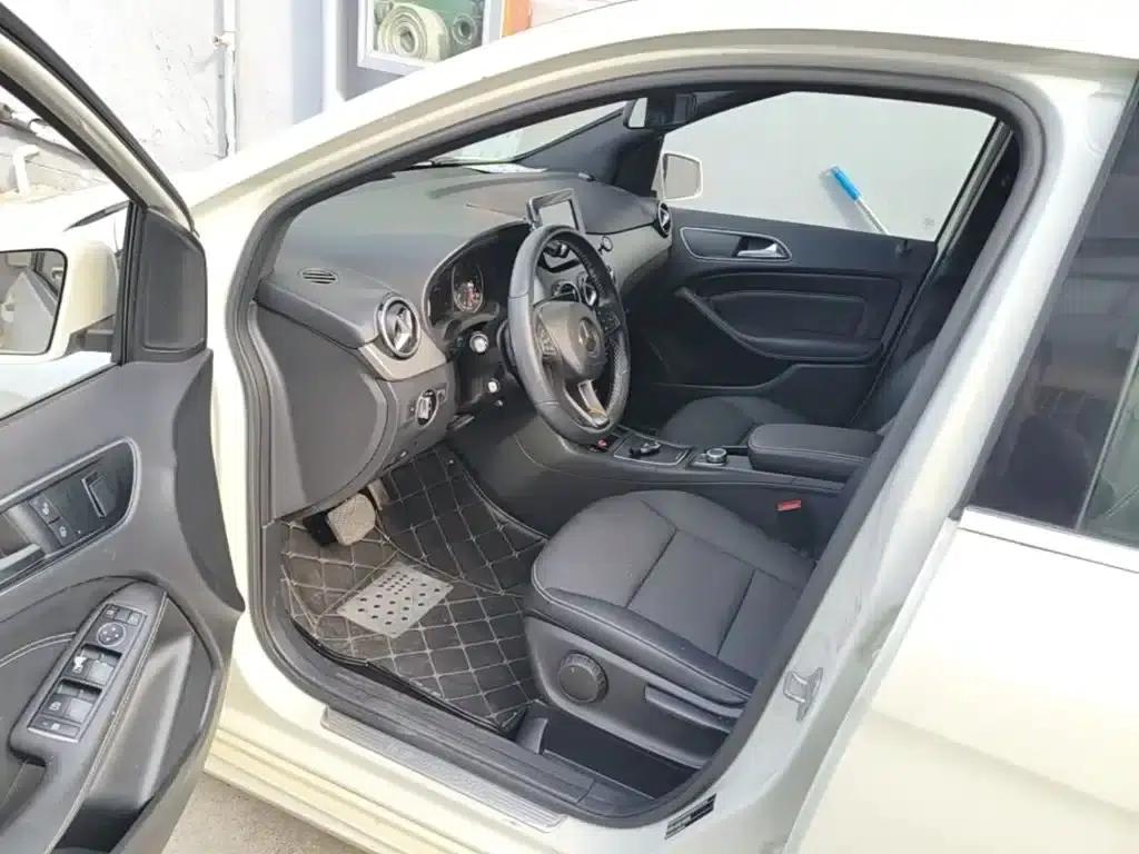 2015 Mercedes-Benz B-Class B 200 Dynamic — миниатюра 16