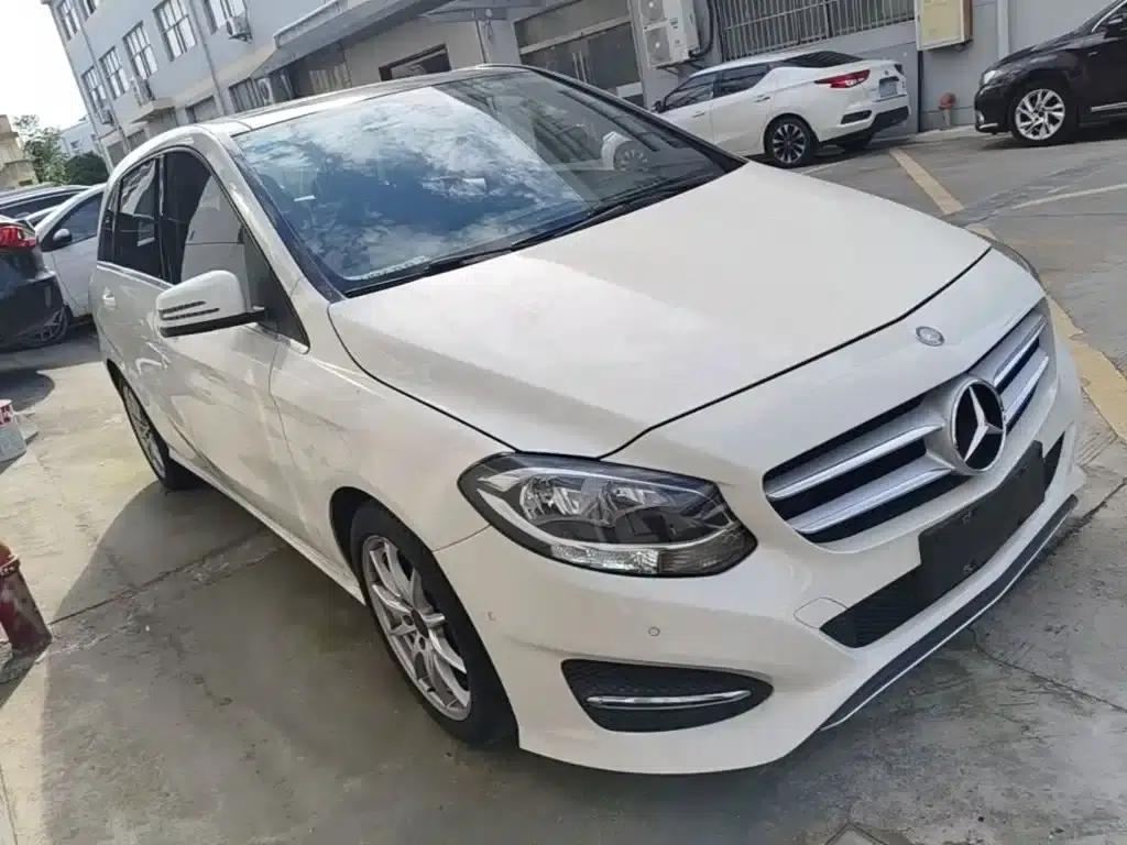 2015 Mercedes-Benz B-Class B 200 Dynamic — миниатюра 4