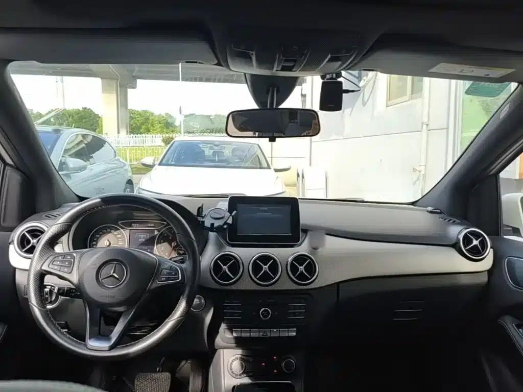2015 Mercedes-Benz B-Class B 200 Dynamic — миниатюра 10