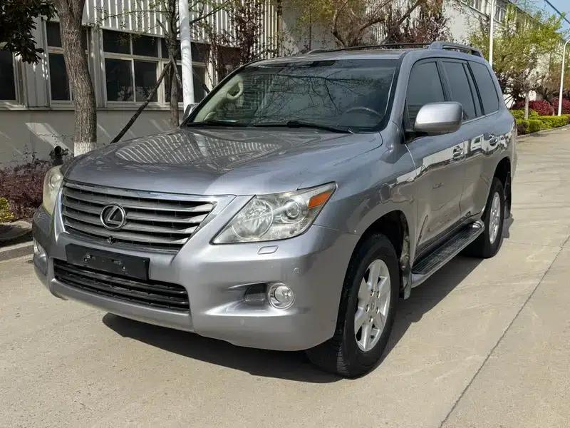 Lexus LX 2008 5.7L Automatic 4WD 8-Seater Parallel Import — миниатюра 1