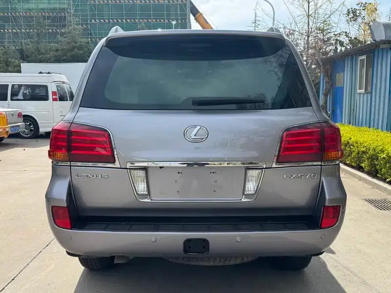 Lexus LX 2008 5.7L Automatic 4WD 8-Seater Parallel Import — миниатюра 5