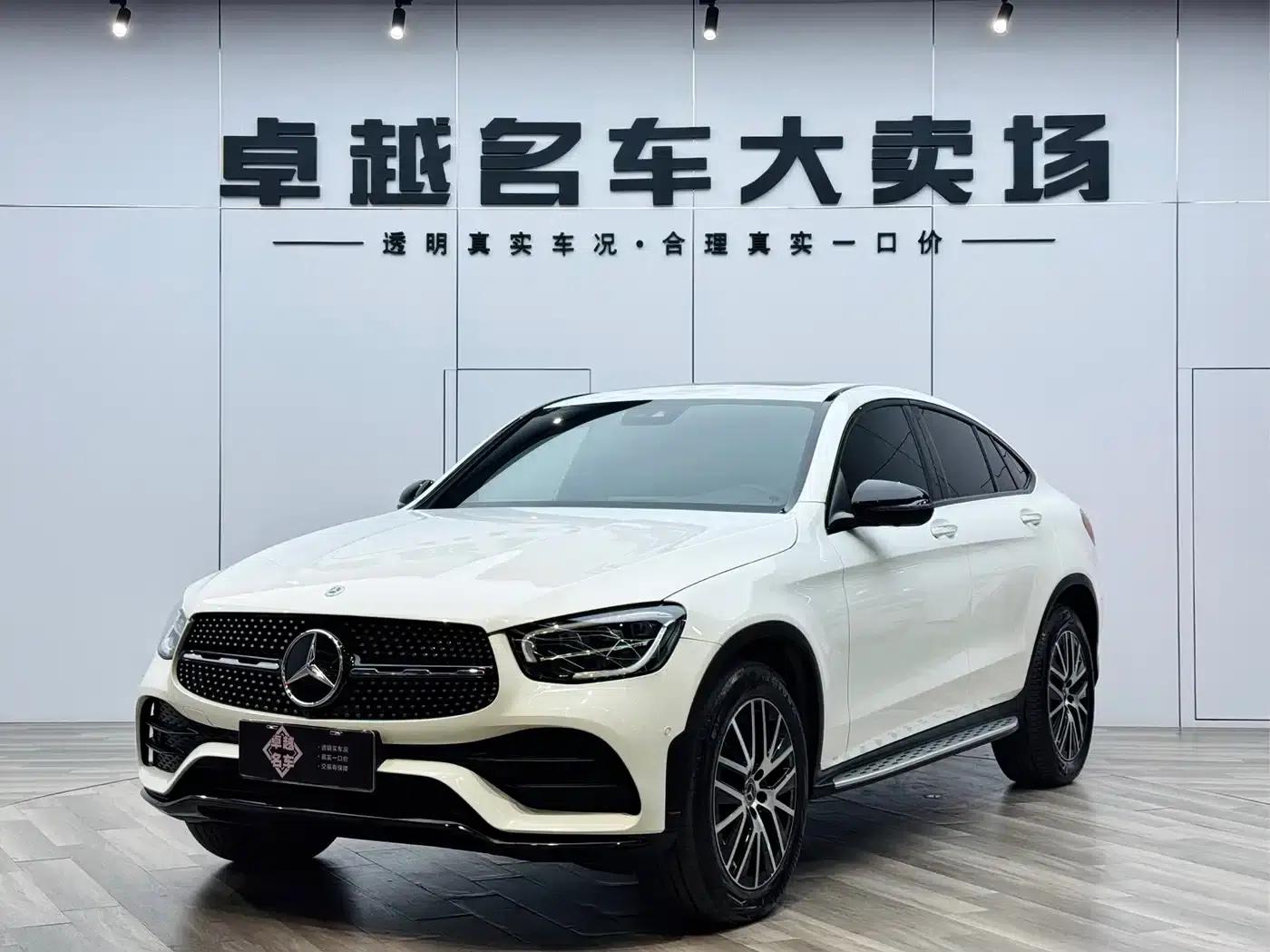 2023 Mercedes-Benz GLC Coupe, GLC 300 4MATIC Coupe SUV — миниатюра 1