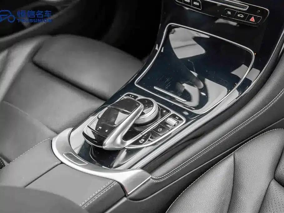 Mercedes-Benz GLC Coupe 2019 GLC 200 4MATIC Coupe SUV — миниатюра 19