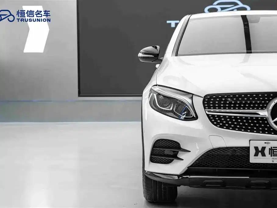 Mercedes-Benz GLC Coupe 2019 GLC 200 4MATIC Coupe SUV — миниатюра 8
