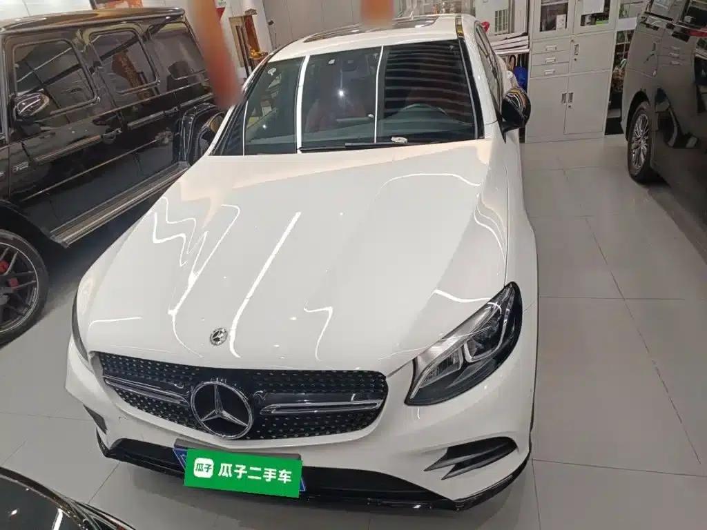 2017 Mercedes-Benz GLC Coupe, GLC 200 4MATIC Coupe SUV — миниатюра 3