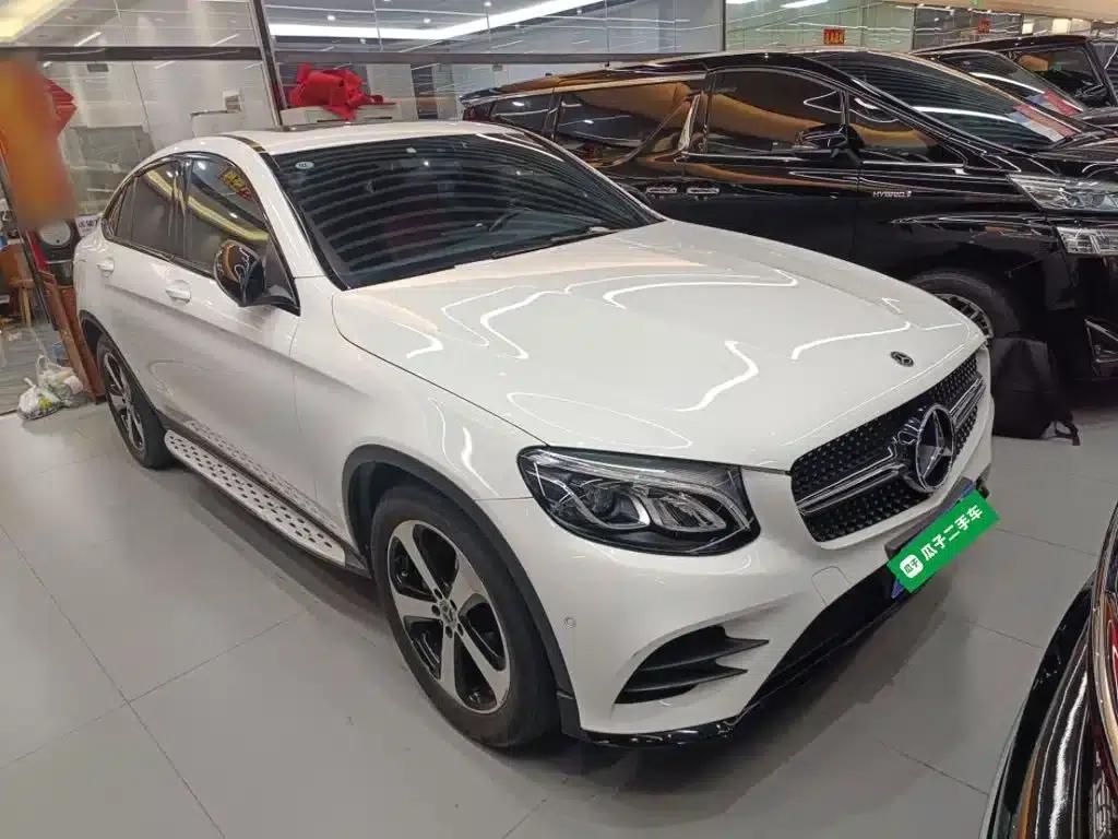 2017 Mercedes-Benz GLC Coupe, GLC 200 4MATIC Coupe SUV — миниатюра 23
