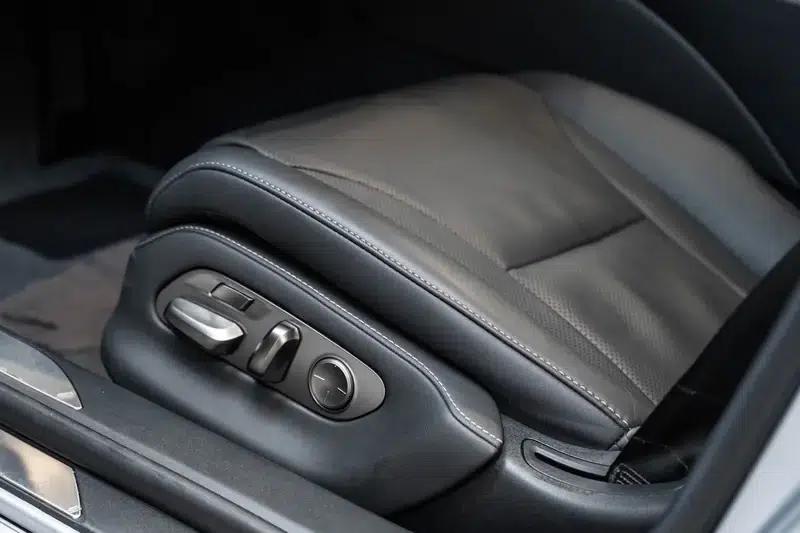 Lexus LS 2021 500h Premium Edition — миниатюра 8