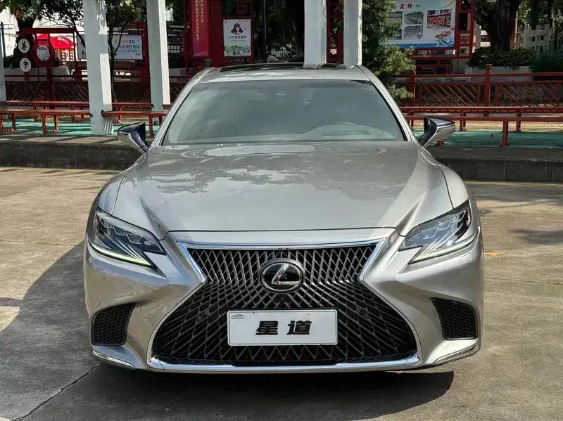 Lexus LS 2018 350 Luxury Edition (China V emission standard) — миниатюра 2