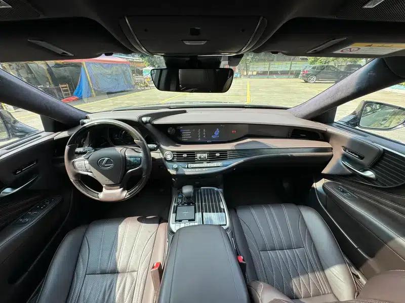 Lexus LS 2018 350 Luxury Edition (China V emission standard) — миниатюра 13