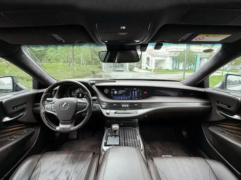 Lexus LS 2018 350 Luxury Edition (China VI Emission Standard) — миниатюра 7