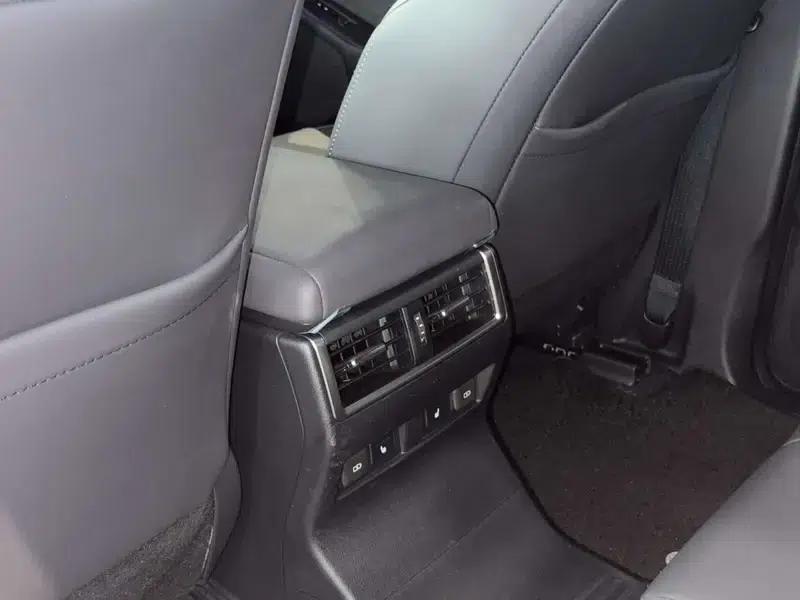 Lexus GX 2024 550h Overtrail Peak Edition — миниатюра 4