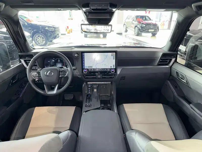 Lexus GX 2024 550h Overtrail Peak Edition — миниатюра 10