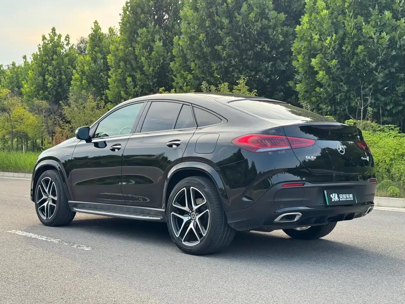 Mercedes-Benz GLE Coupe 2021 GLE 350 e 4MATIC Coupe SUV — миниатюра 6