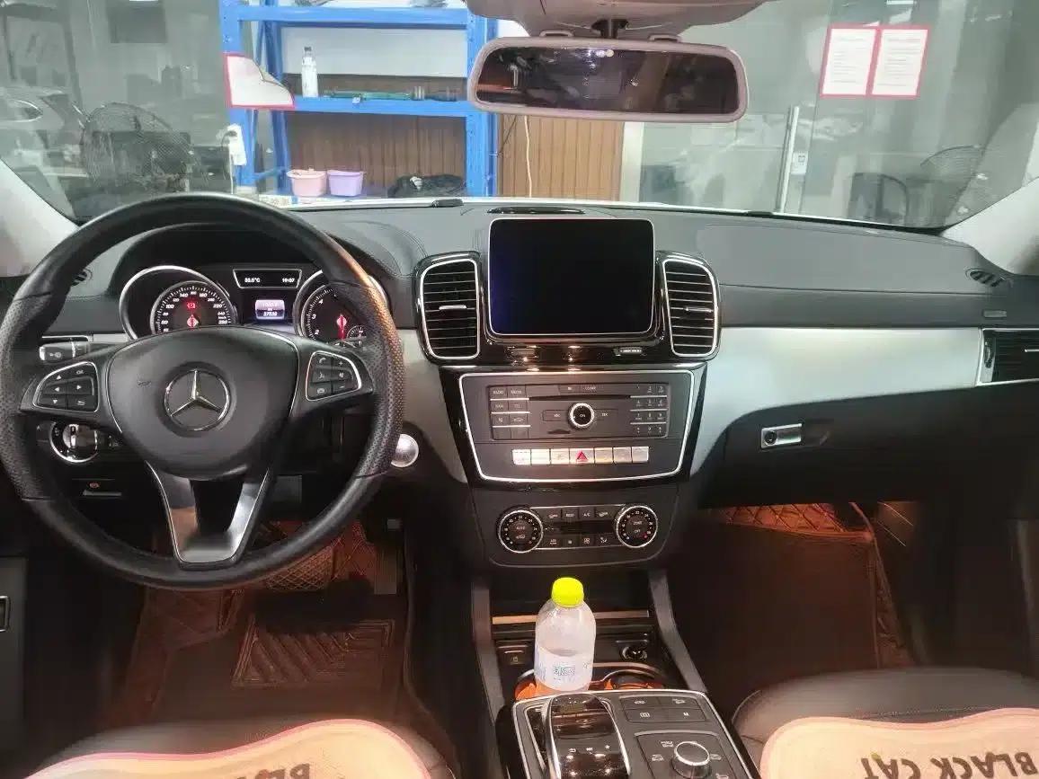 2017 Mercedes-Benz GLE Coupe, GLE 400 4MATIC Coupe SUV — миниатюра 5