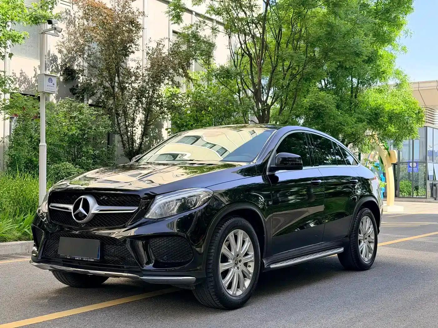 2017 Mercedes-Benz GLE Coupe, GLE 320 4MATIC Coupe SUV — миниатюра 1