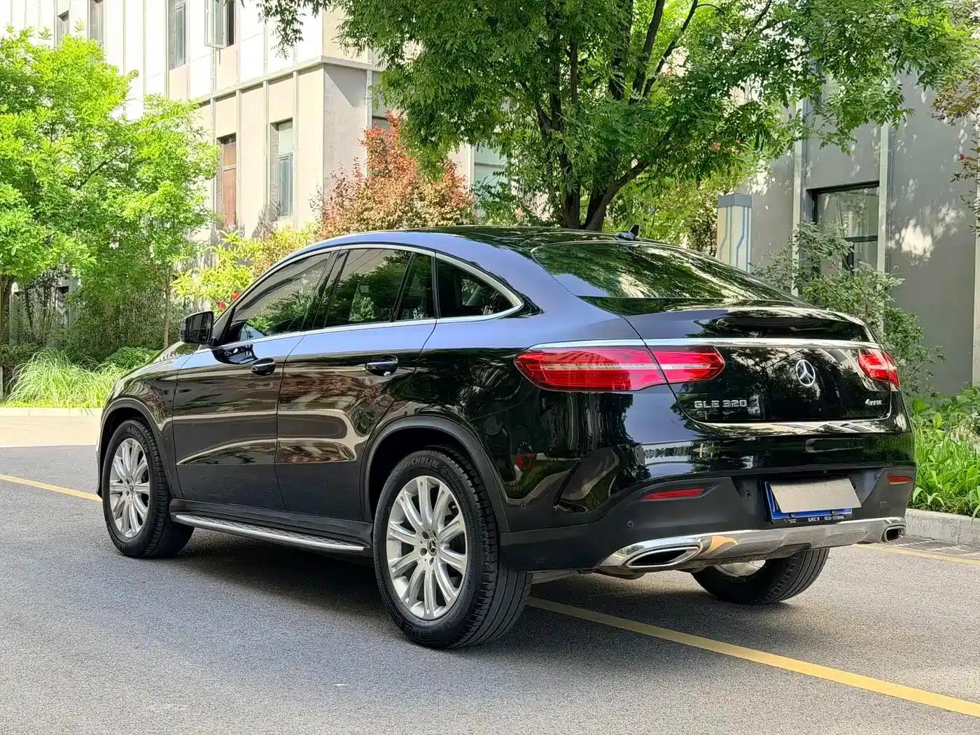 2017 Mercedes-Benz GLE Coupe, GLE 320 4MATIC Coupe SUV — миниатюра 6