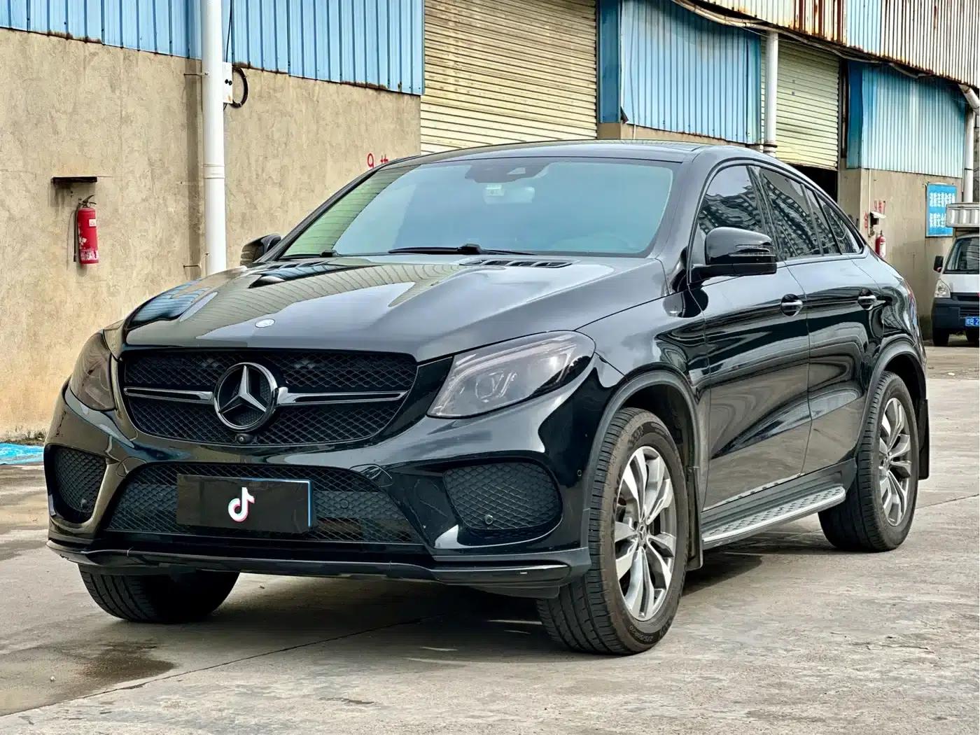 2015 Mercedes-Benz GLE Coupe, GLE 400 4MATIC Coupe SUV — миниатюра 1