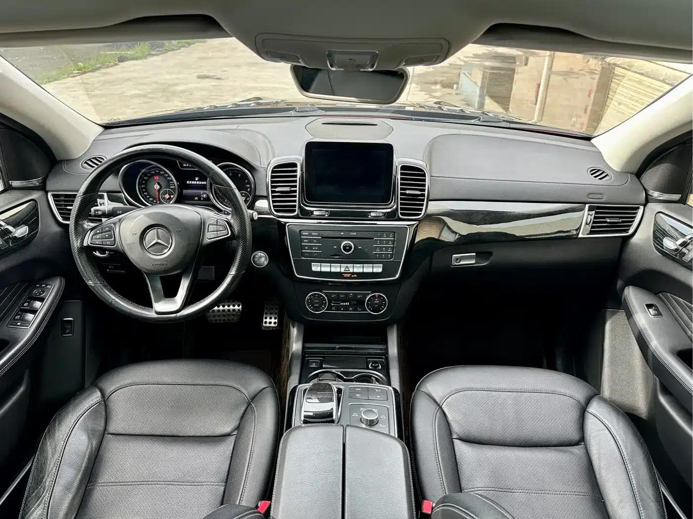 2015 Mercedes-Benz GLE Coupe, GLE 400 4MATIC Coupe SUV — миниатюра 12