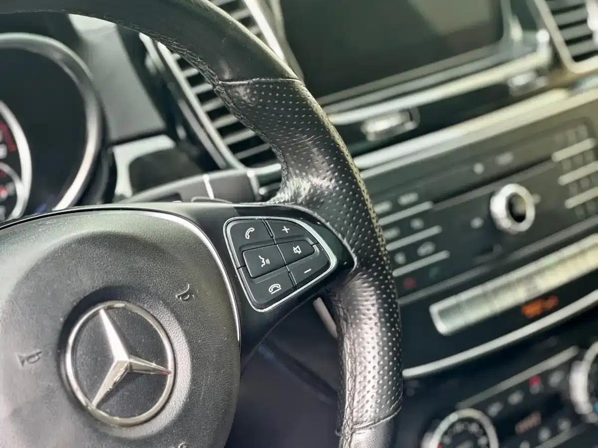 2015 Mercedes-Benz GLE Coupe, GLE 400 4MATIC Coupe SUV — миниатюра 28