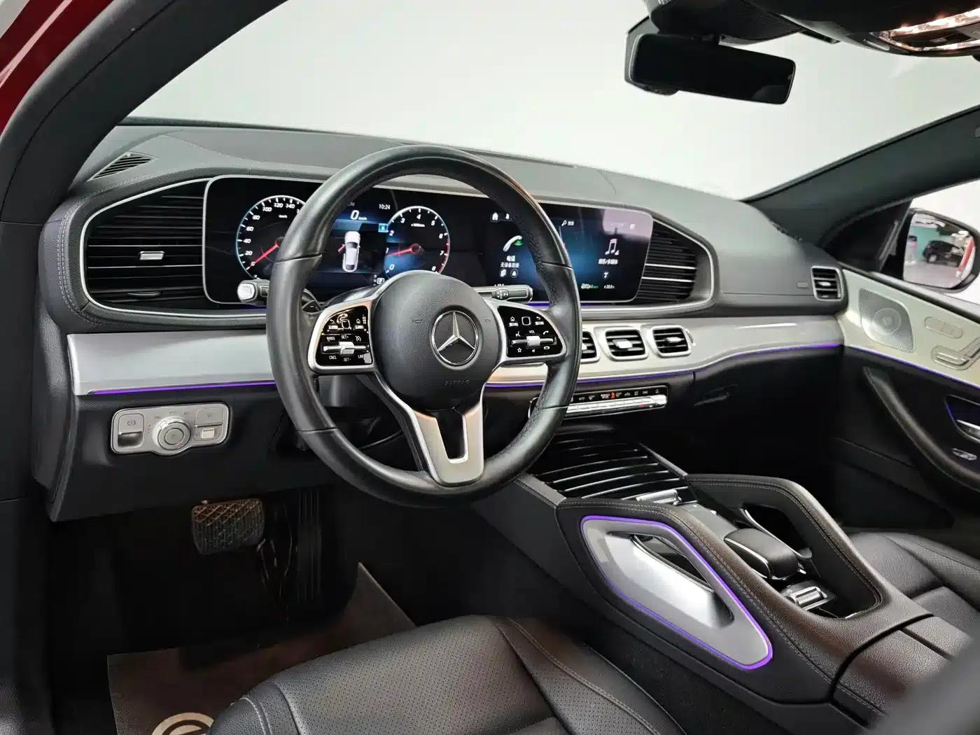 2020 Mercedes-Benz GLE Coupe, GLE 350 4MATIC Coupe SUV Luxury Model — миниатюра 14