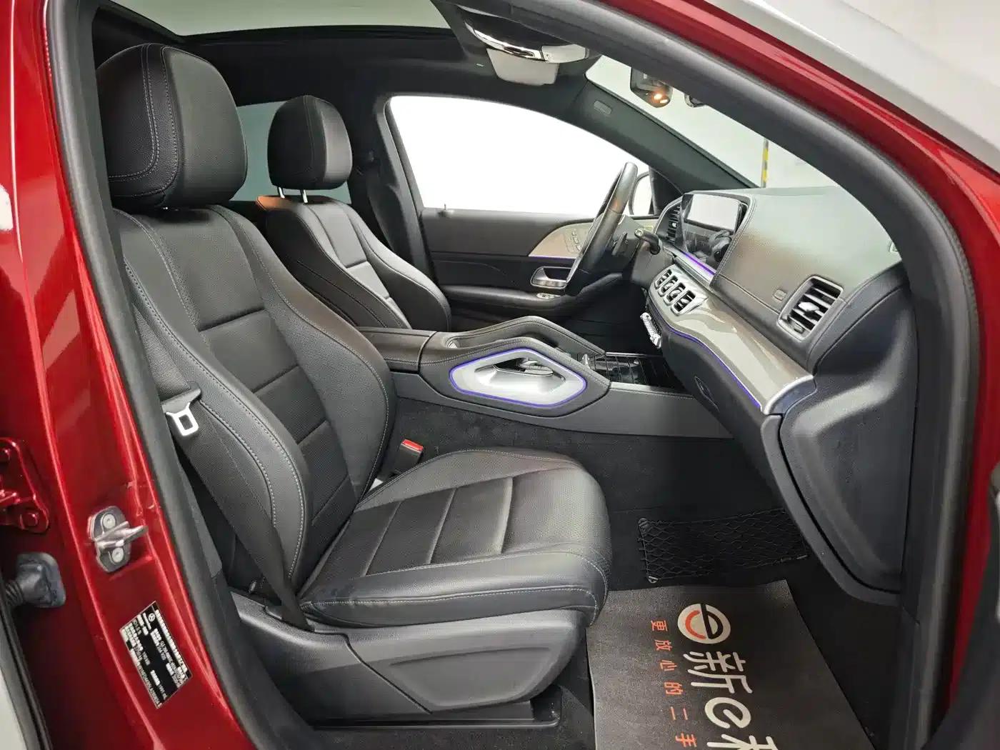 2020 Mercedes-Benz GLE Coupe, GLE 350 4MATIC Coupe SUV Luxury Model — миниатюра 15